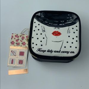 Tartan + Twine cord organizer